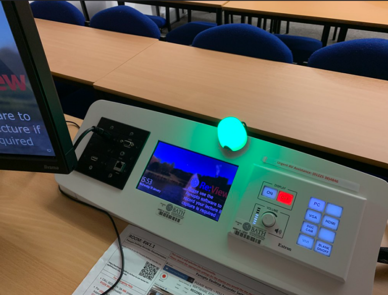 Green status light on Teaching PC lectern